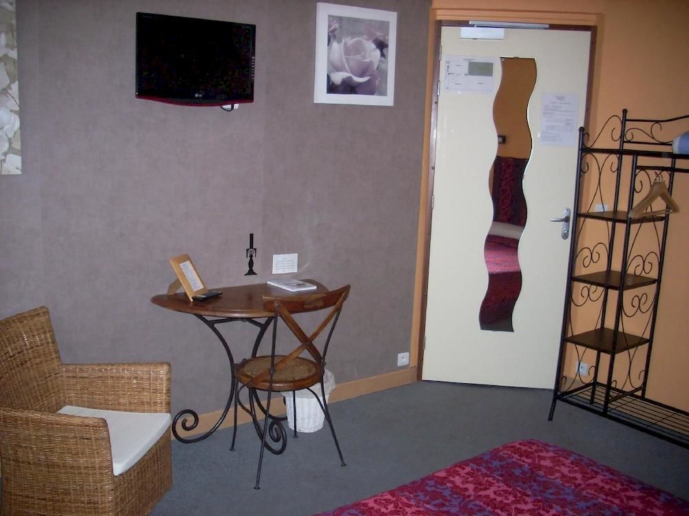 Du Château 2*